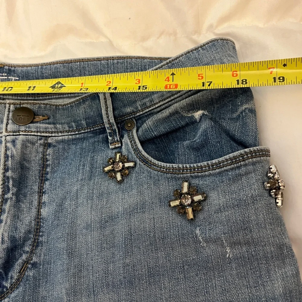 Ann Taylor Loft JEWELED Relaxed Denim Jeans Size 31/12T